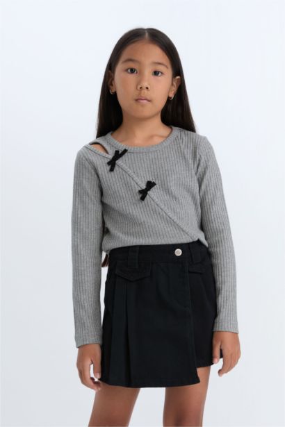 T-shirt Slim côtelé à col rond et manches longues à nœuds