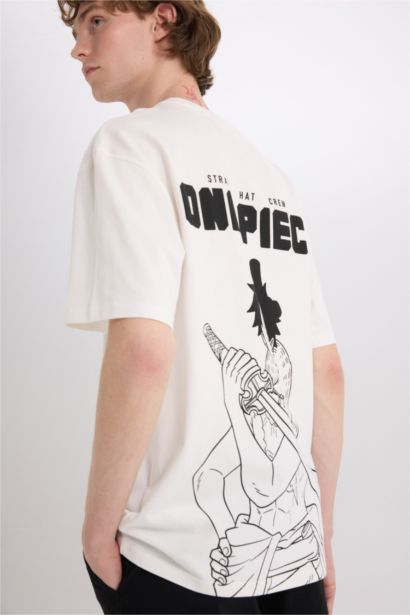 One Piece Boxy Fit Crew Neck Back Printed T-Shirt