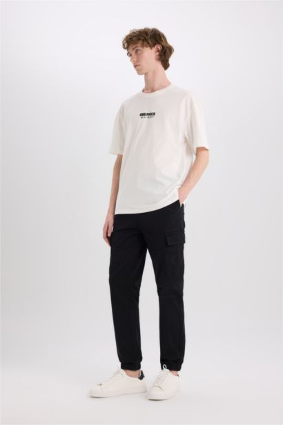 One Piece Boxy Fit Crew Neck Back Printed T-Shirt