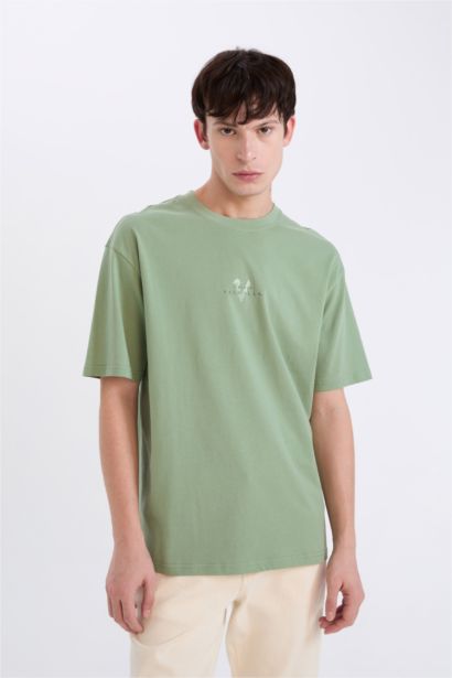 Boxy Fit Vikings Valhalla Crew Neck Printed Short Sleeve T-Shirt