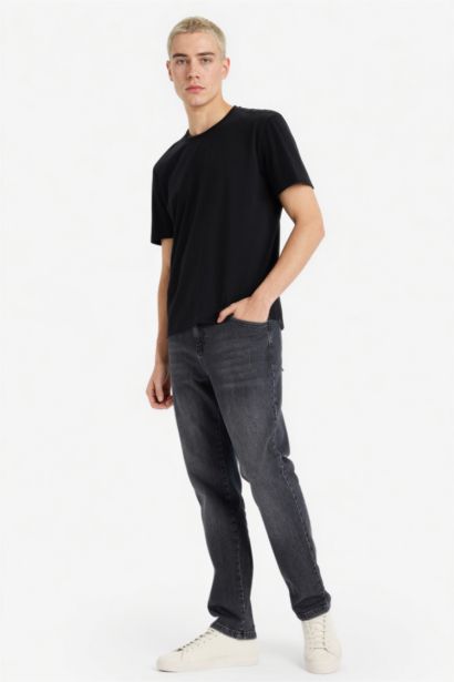 تيشيرت تقيل قصة عادية بياخة مستديرة