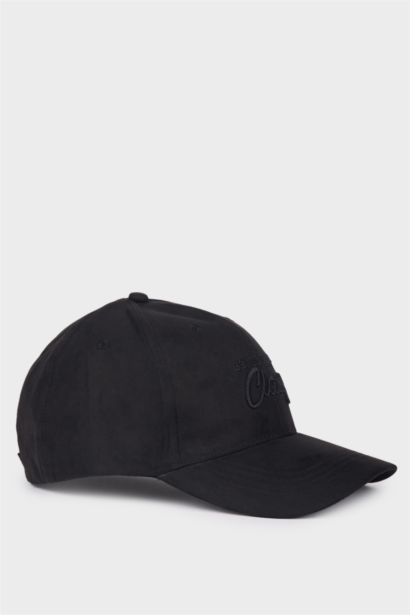 Man Suede Cap