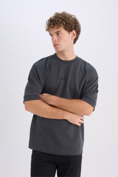 Loose Fit Crew Neck Printed Short Sleeve T-Shirt