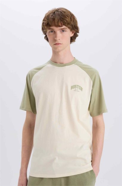 Boxy Fit Crew Neck Printed Short Sleeve T-Shirt