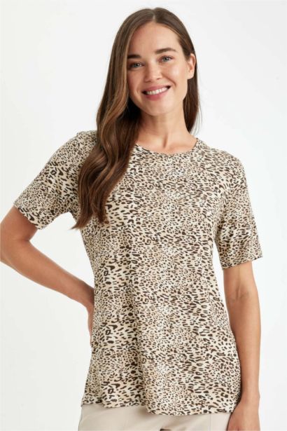 Regular Fit Crew Neck Leopard T-Shirt