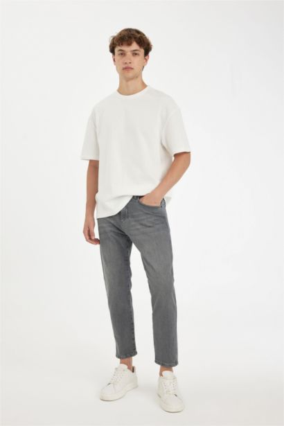 Джинсы Slim Cropped Fit узкого кроя со средней талией
