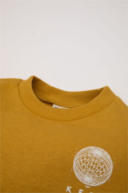 2 piece Regular Fit Crew Neck Slogan Set