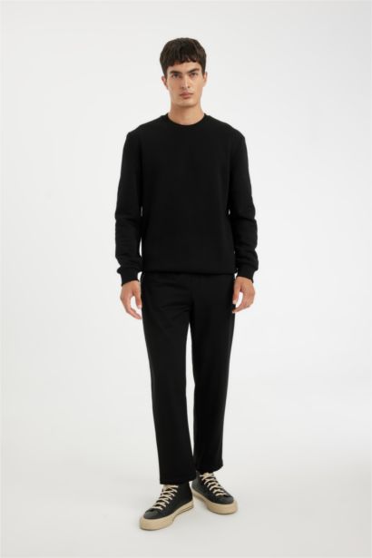 Slim Fit Regular Hem Zip-Up Thin Sweatshirt Fabric Trousers