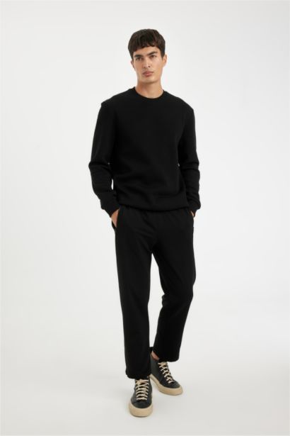 Slim Fit Regular Hem Zip-Up Thin Sweatshirt Fabric Trousers
