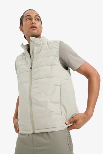 يلك منسوج قصة عادية من DeFactoFit