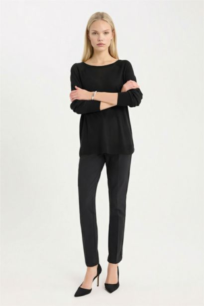 Regular Fit Crew Neck Pullover