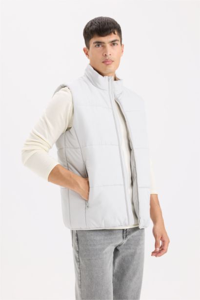 Regular Fit Fermuarlı Şişme Yelek