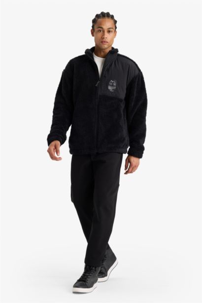 Standard Fit Pocketed Sports Joggers