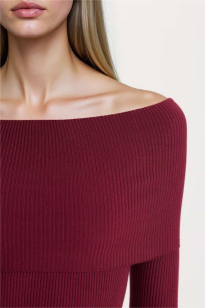 Платье с длинными рукавами Fitted с открытыми плечами