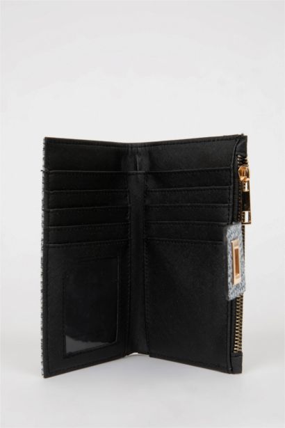 Woman Faux Leather Wallets