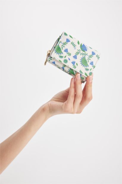 Woman Faux Leather Wallets