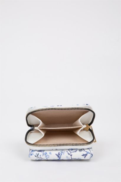 Woman Faux Leather Wallets