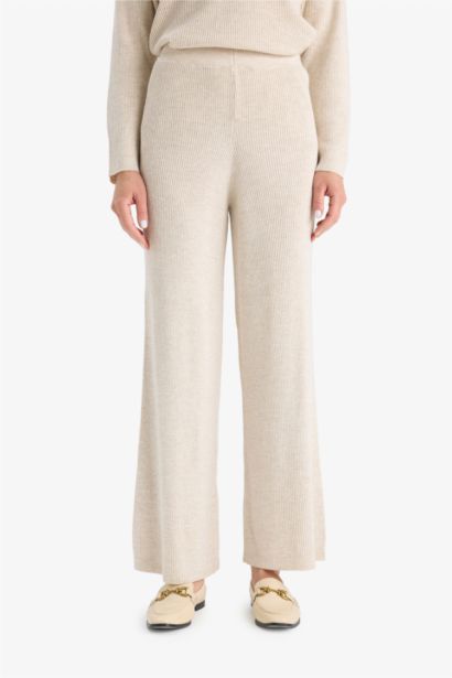 Regular Fit Basic Straight Leg Elastic Waist Knit Trousers
