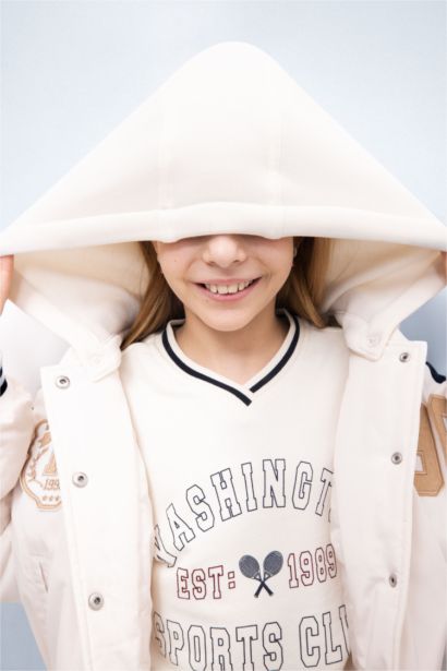 Su Geçirmez Şişme Bomber Mont Kapüşonlu Kolej Yaka Nakışlı Cepli Kız Çocuk