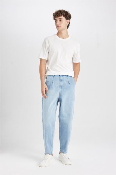 Balloon Fit Wide Leg Jeans