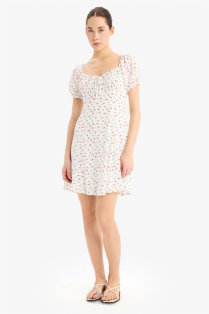 Heart Collar Floral Crinkle Fabric Mini Dress