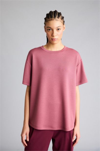 تيشيرت رياضي نص كم اوفر سايز برقبة مستديرة