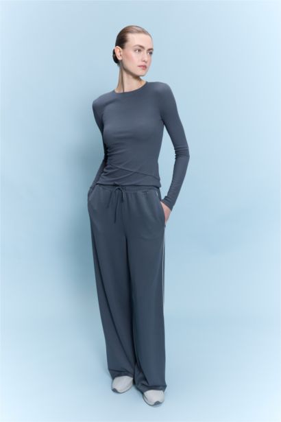 Wide Leg Trousers