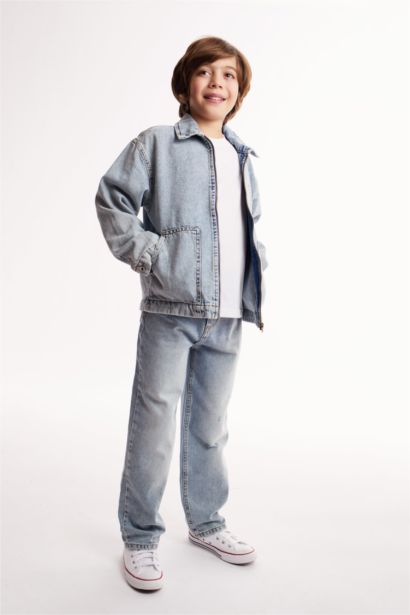 Boy Loose Fit Straight Leg Jeans