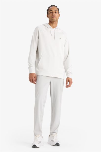 بنطلون جوجر سليم فيت رياضي ستريج من DeFactoFit