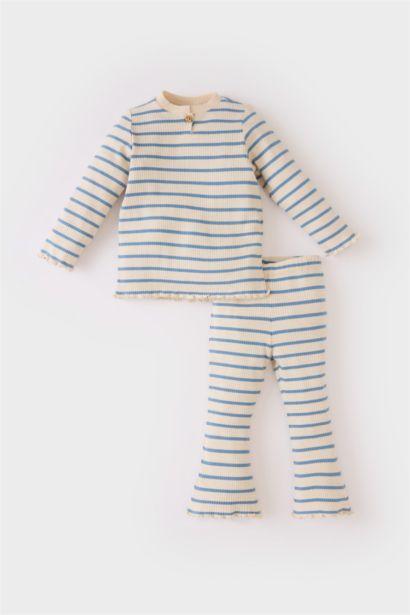 طقم بنات مخطط مضلع برقبة مستديرة من قطعتين