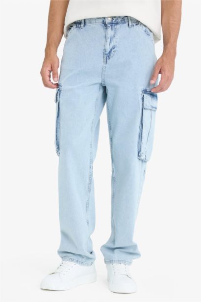Relax Fit Wide Leg Jeans