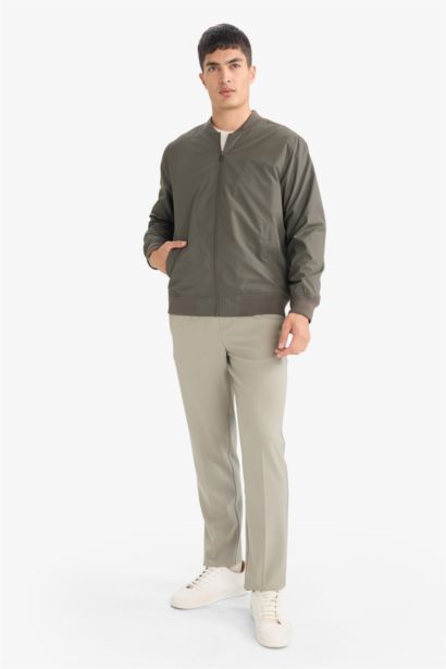 جاكيت بومبر مقاوم للماء سليم فيت مبطن