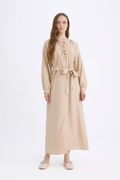 فستان محجبات طويل ردن طويل قصة مريحة بياخة عالية