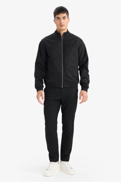 جاكيت سليم فيت بياقة عالية مبطن