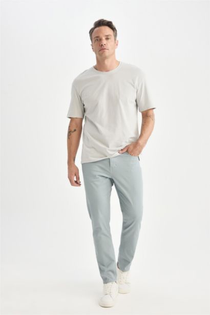 بنطلون تشينو برجل عادي رمادي