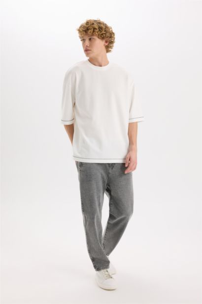 Relaxed Slouchy Fit Wide Leg Washed Jeans