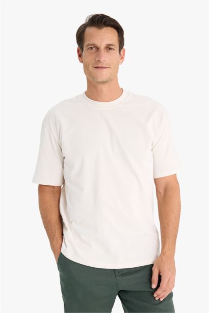 Boxy Fit Crew Neck Basic T-shirt