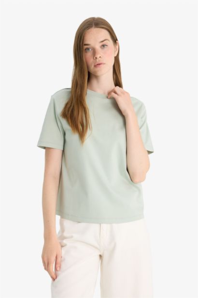 Woman Short Sleeve T-Shirt