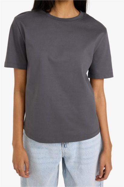 Regular Fit Crew Neck Short Sleeve T-Shirt