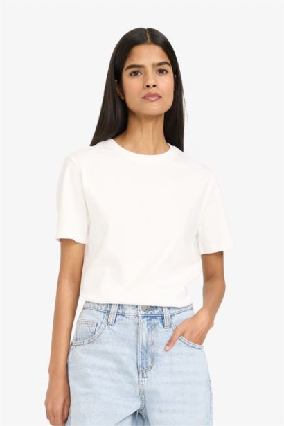 Regular Fit дөңгелек жағалы қысқа жеңді футболка