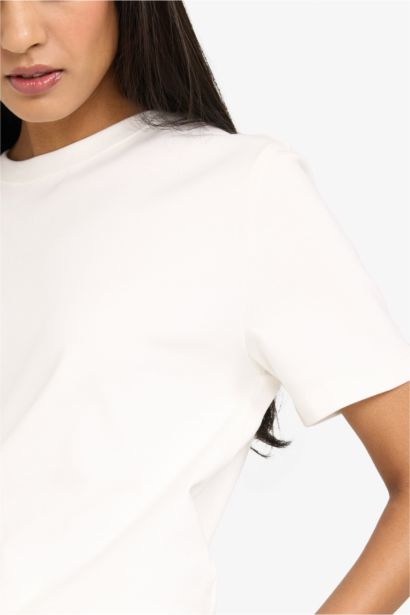 Regular Fit дөңгелек жағалы қысқа жеңді футболка