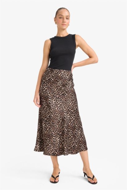A Cut Satin Normal Waist Maxi Skirt