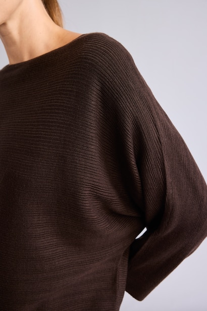Boat Neck Pullover