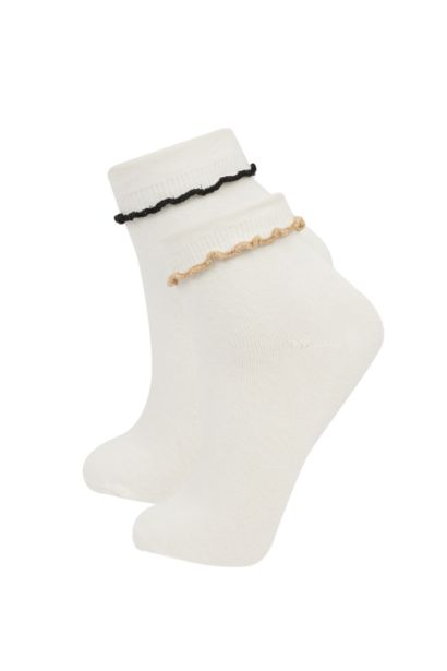 جوارب نسائية قصيرة من قطن بدون خياطة من قطعتين