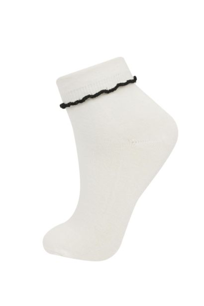 جوارب نسائية قصيرة من قطن بدون خياطة من قطعتين