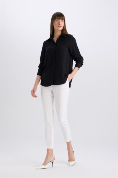 بنطرون كاروت فيت برجل عادي بجيب وخصر عالي