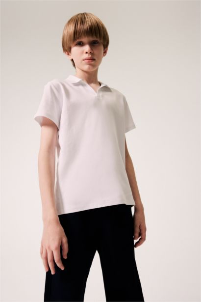 تيشيرت بولو نص كم قصة عادية بياقة عالية أبيض