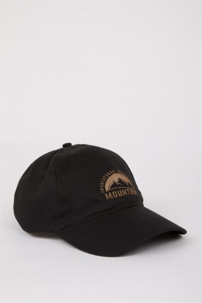 Man Embroidered Cotton Cap