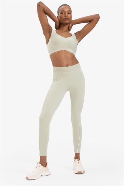 Yüksek Bel Biye Detaylı Toparlayıcı Sporcu Tayt