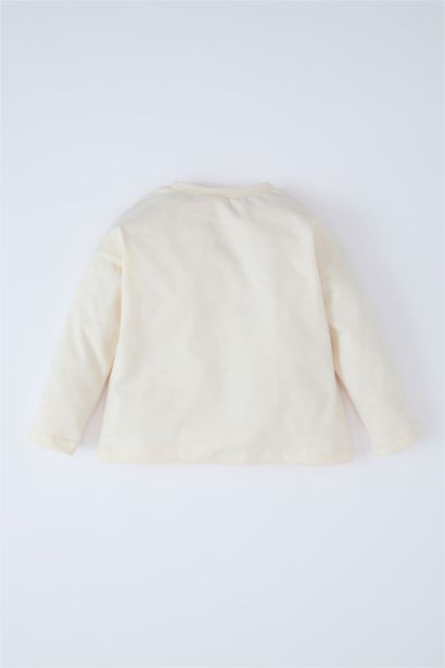 تيشيرت بيبي كم طويل بطبعة شعار قصة عادية بياقة مستديرة